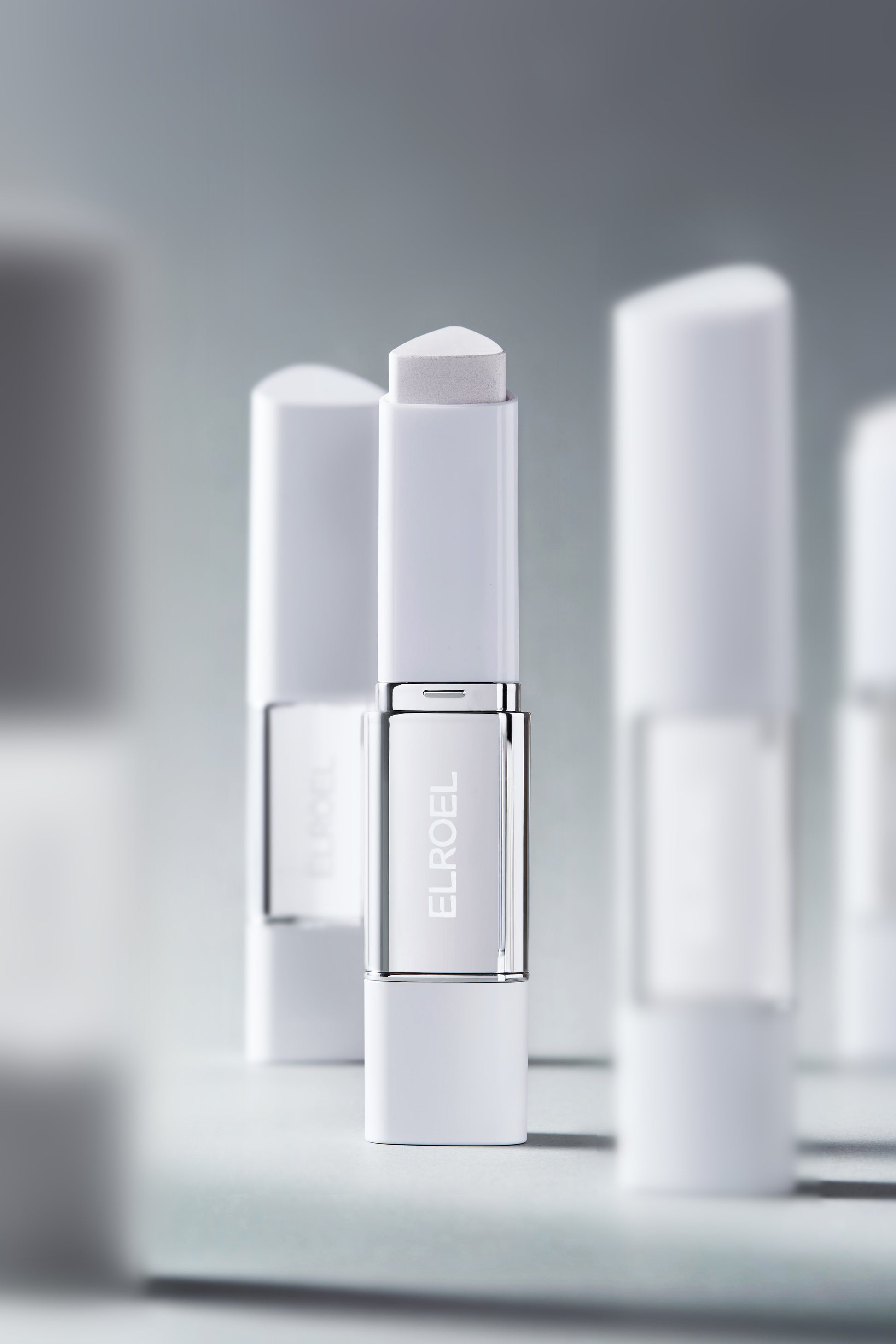 Portable Elroel Blanc Cover Stick for flawless on-the-go coverage